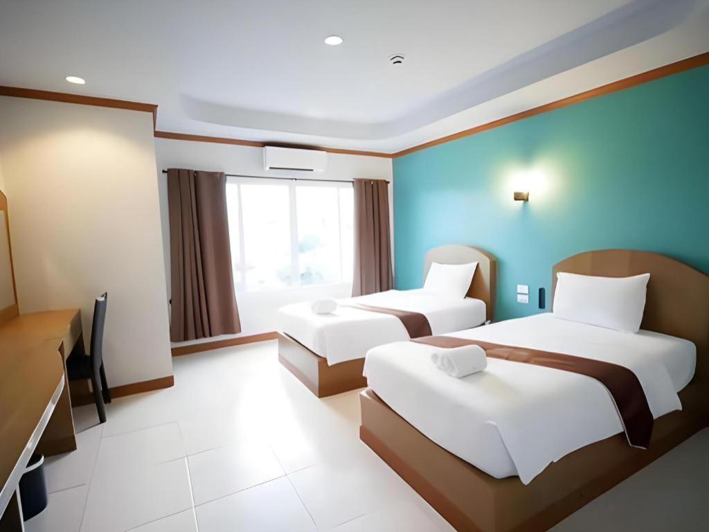 Thada Chateau Hotel Buriram Exterior foto